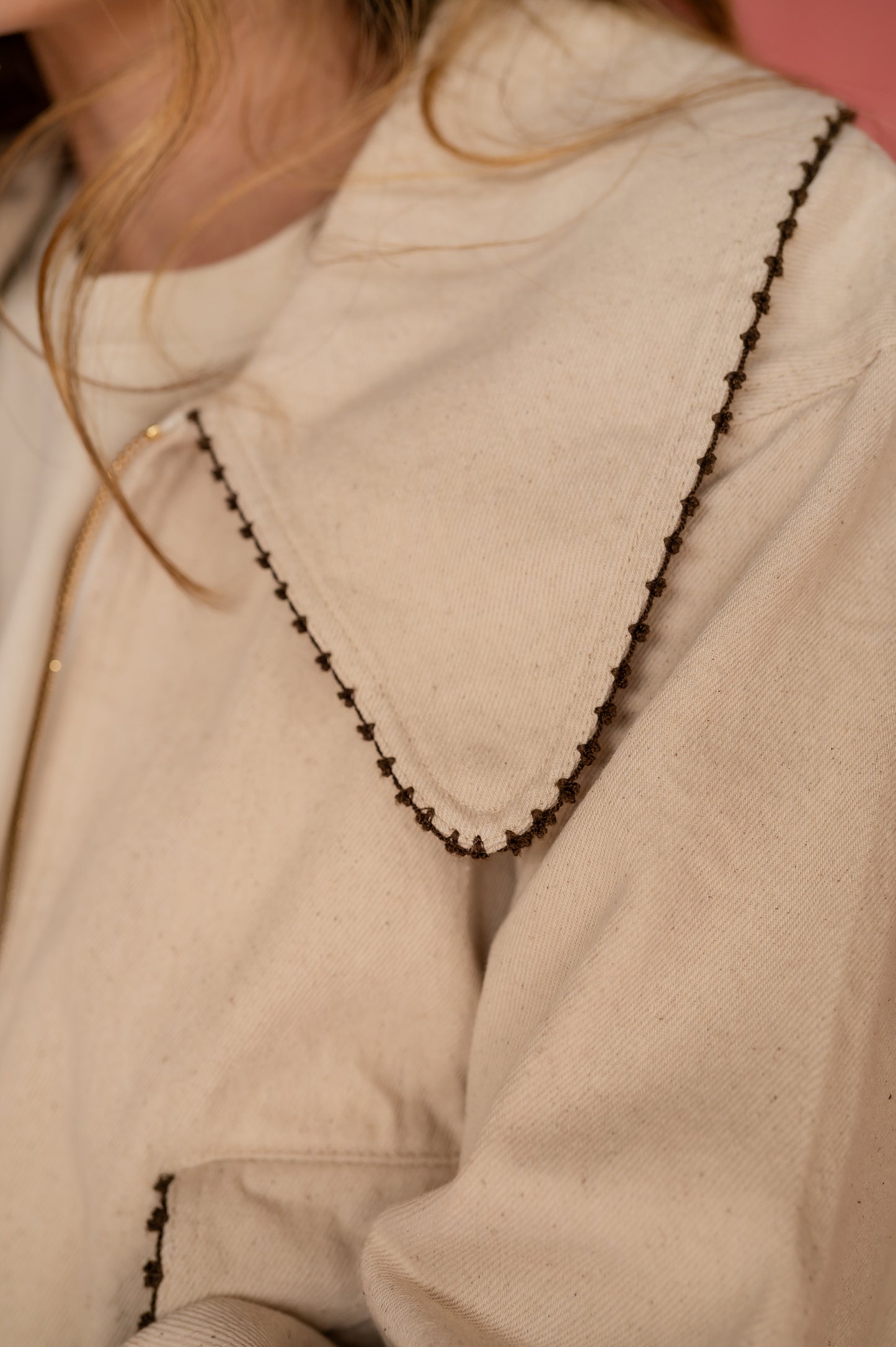 Chaqueta arena