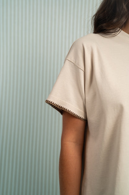 Camiseta Ciruela Beige